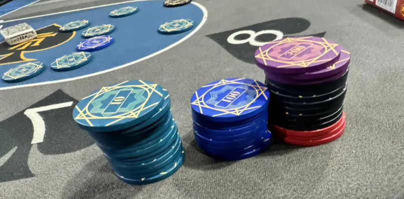 德州撲克 Bluff 技巧解析：如何有效掌握心理戰術贏得底池