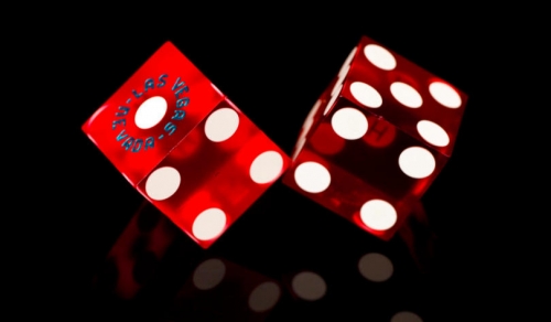 在線骰寶與傳統骰寶的玩法區別詳解