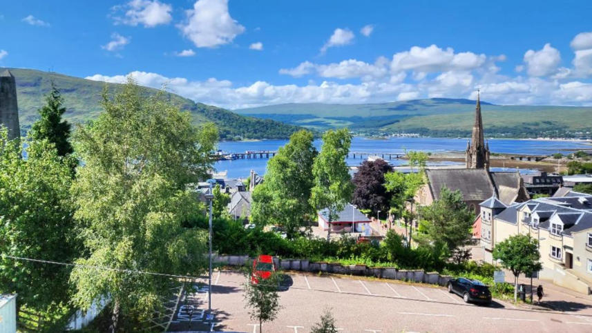 威廉堡賭場 (William Hill Casino)