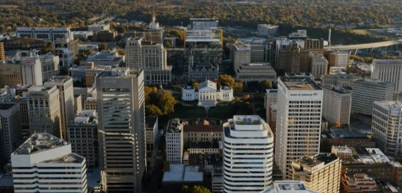 泰森賭場博弈戰：工會商界聯手推公投，75%居民反對引爆社區對立